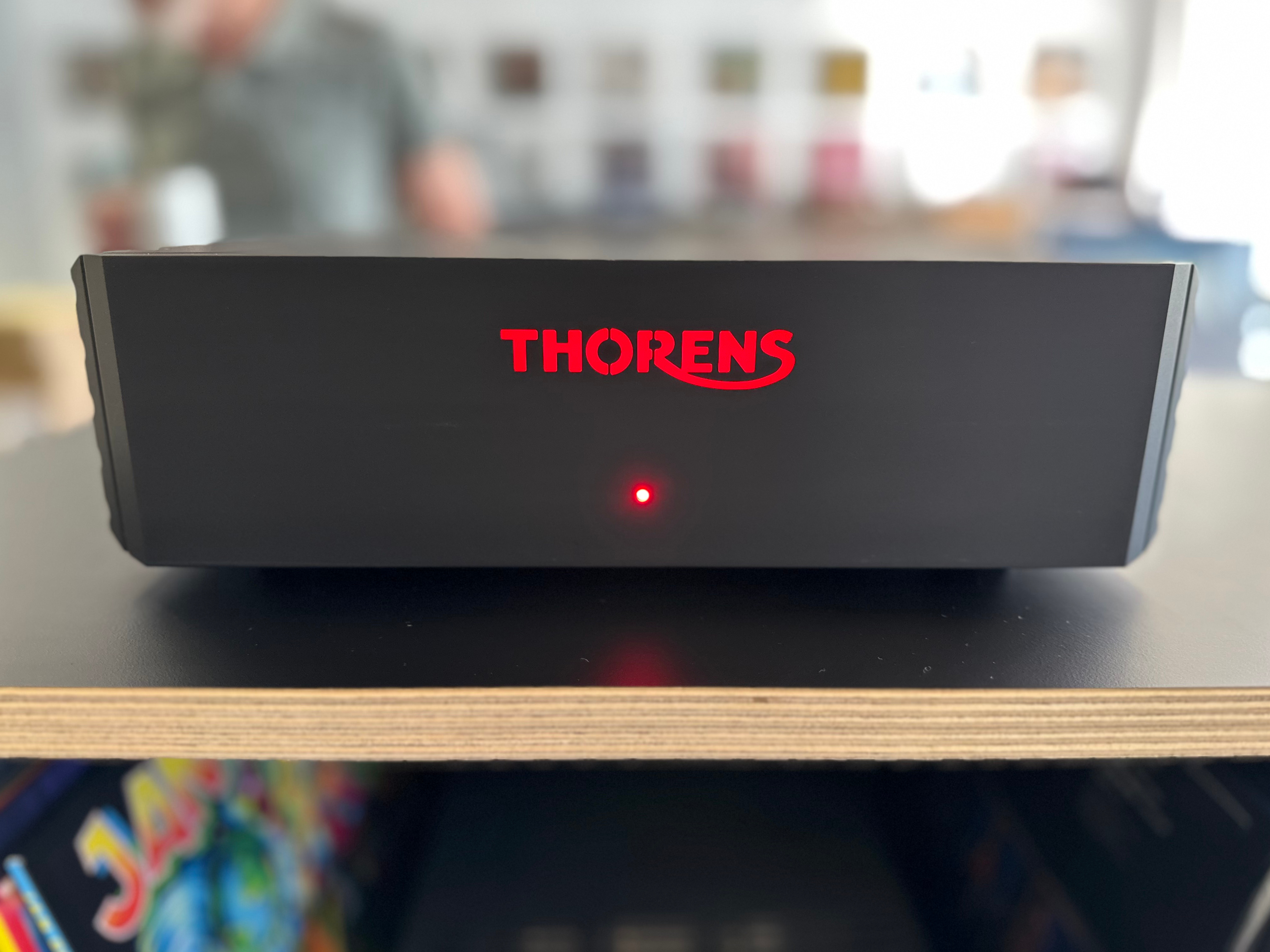    THORENS MC 1600
